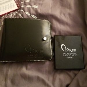 Me Makeover Essentials Sunset kit